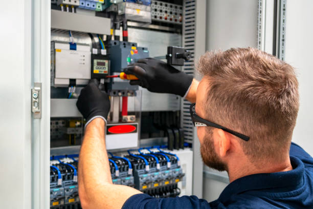 Best Commercial Electrician Services  in Lynnwood Pricedale, PA