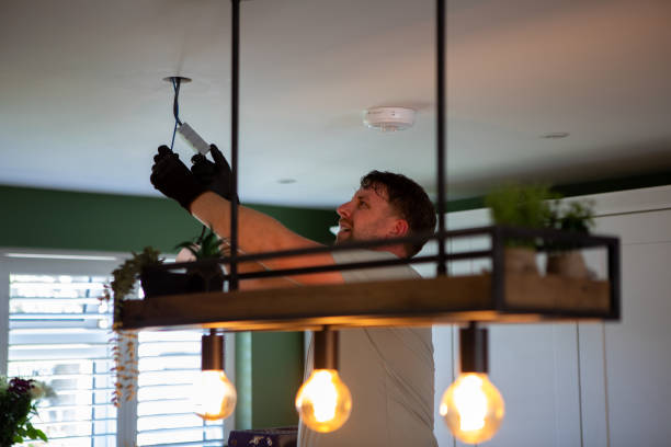 Best Residential Electrician Services  in Lynnwood Pricedale, PA