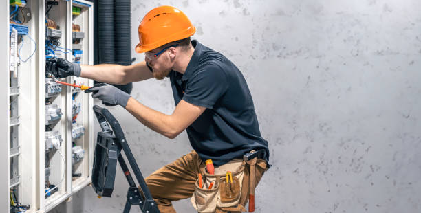 Best Electrical Repair Services  in Lynnwood Pricedale, PA